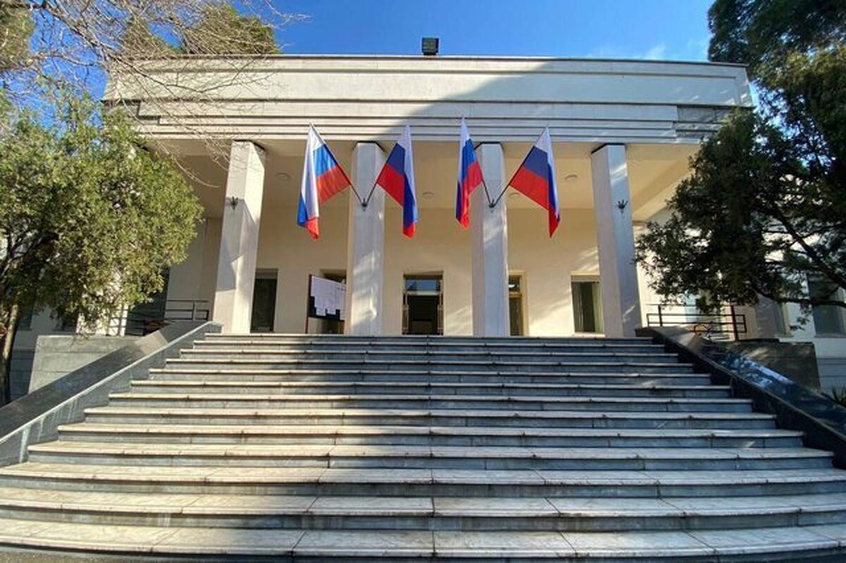 آزادی یک تبعه روس از زندان ایران/ جرم وی عکسبرداری از تأسیسات حساس ایران بود