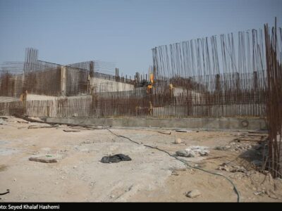 آغاز ساخت آب‌شیرین‌کن تنگستان با سرمایه‌گذاری 750 میلیارد تومان