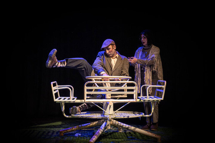 از هجو عشق تا تنهایی انسان معاصر؛ ذات تئاتر دیالوگ و چندصدایی است از هجو عشق تا تنهایی انسان معاصر؛ ذات تئاتر دیالوگ و چندصدایی است