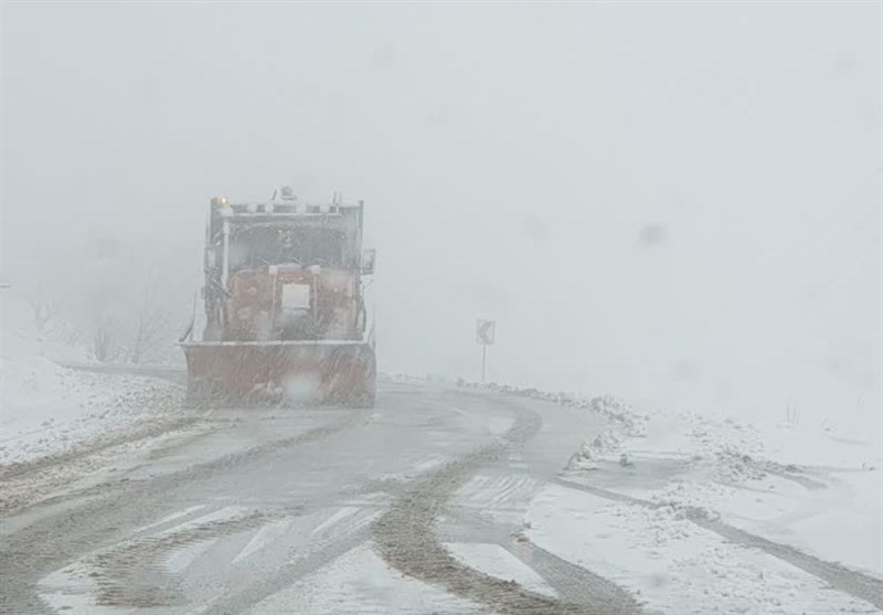 استقرار 72 اکیپ راهداری در جاده‌ها/ هشدار راهداری برای محدودیت تردد جاده‌ای