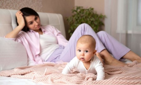 علائم اضطراب ناشی از مادر شدن