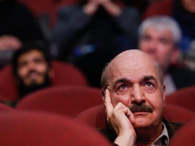 ایرج طهماسب مهمان جناب‌خان و هومن حاجی‌عبداللهی می‌شود