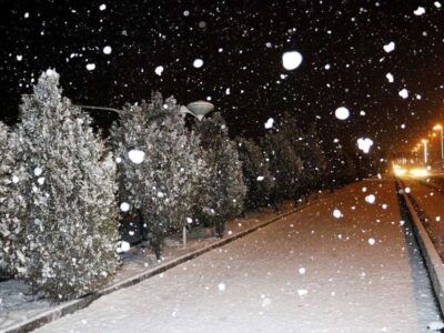 بارش برف در تهران آغاز شد / پایتخت‌نشینان آماده بارش‌های شدیدتر باشند