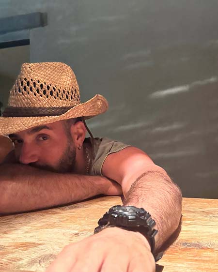 بیوگرافی محمد ولی‌زادگان, محمد ولی‌زادگان