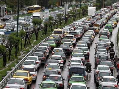 ترافیک سنگین در آزادراه‌های اصلی منتهی به تهران / ۶ محور مواصلاتی مسدود شد