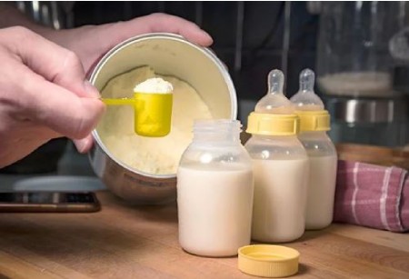 ترکیب شیر خشک با شیر مادر