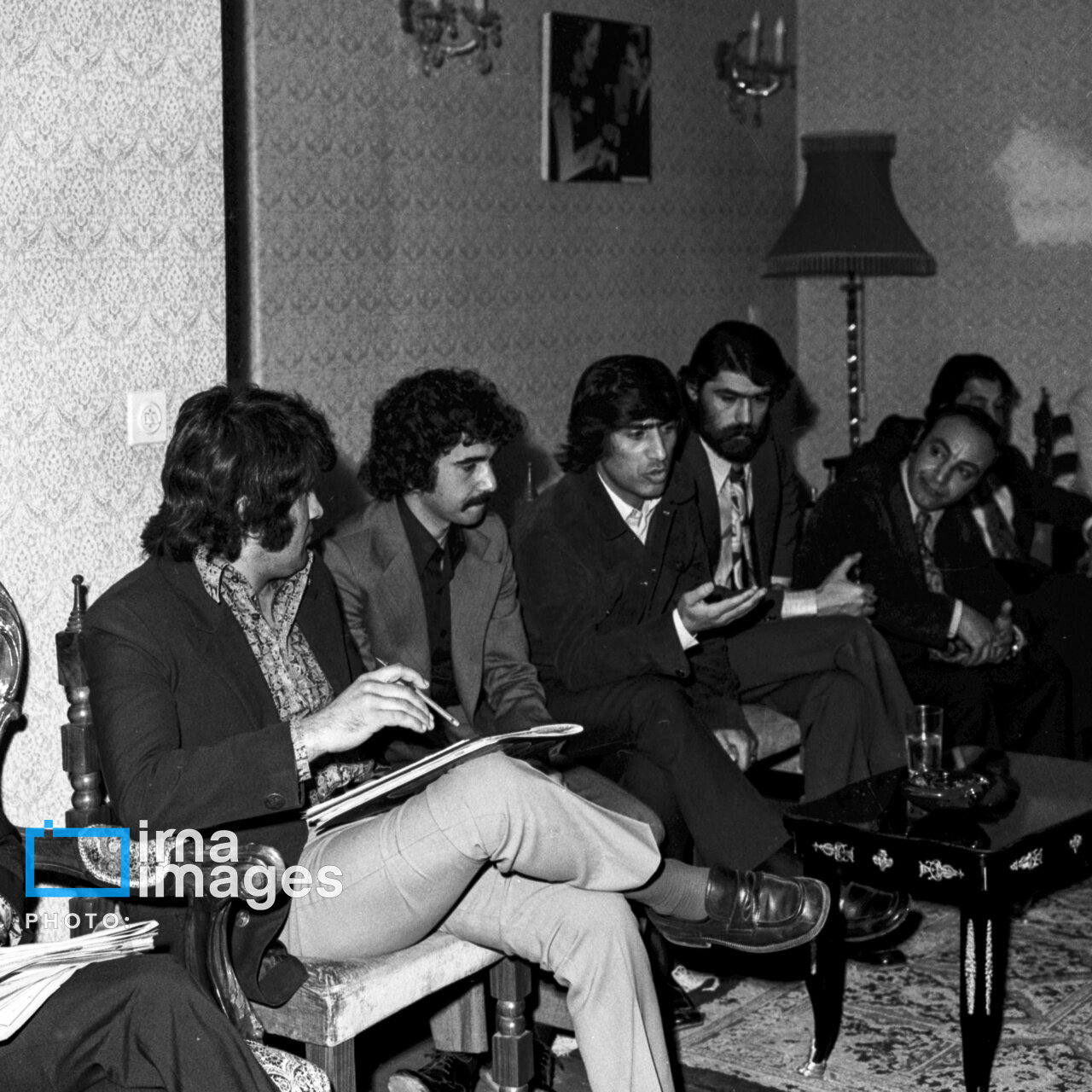 تصاویر کم‌تر دیده شده از دهه سوم زندگی بهرام بیضایی/ ۵۳ سال پیش در خانه هنرمندان سینما