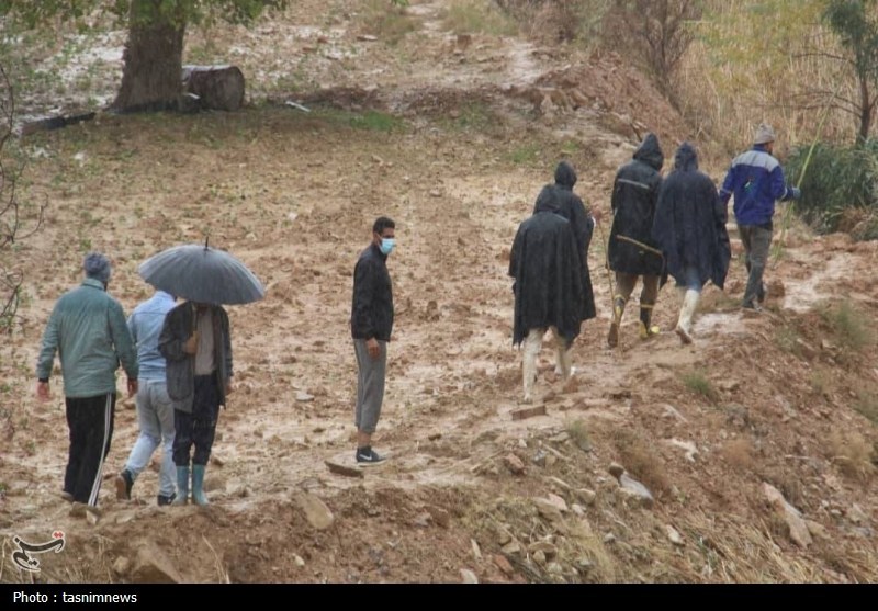 تلاشها برای یافتن سومین قربانی سیل دهدشت ادامه دارد+تصویر سیل , اخبار کهگیلویه ,