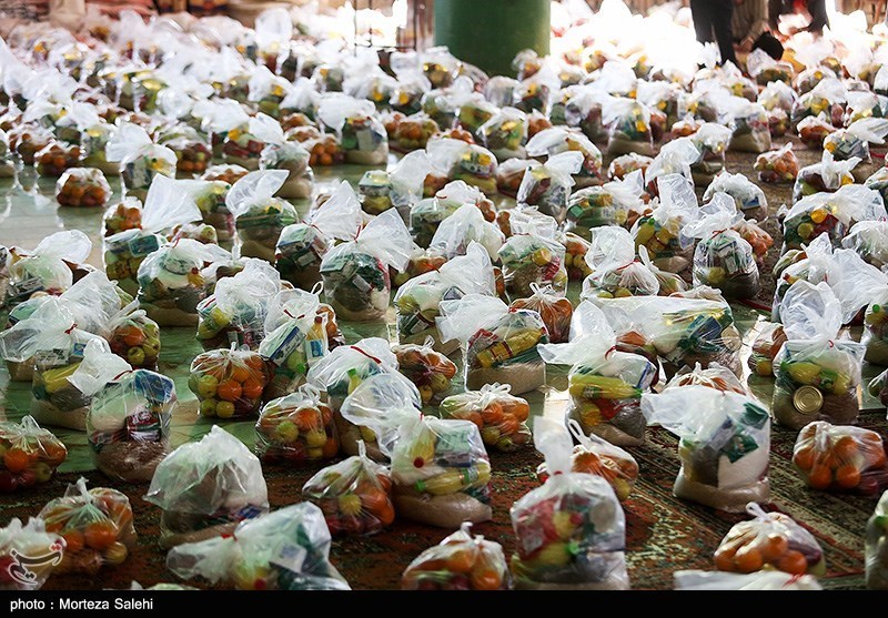 توزیع هزار بسته معیشتی و 500 بسته یلدایی میان نیازمندان