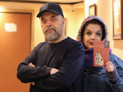 خوانش «سرگذشت عجیب خانم دبیری» در چاپخانه‌ای قدیمی