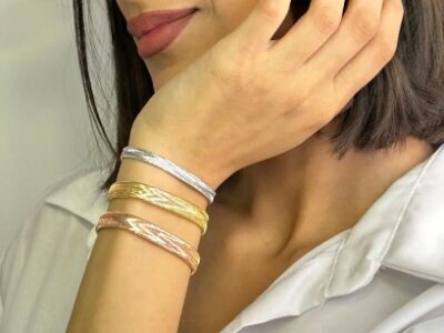 دستبند طلا کشی: انعطاف طلایی، زیبایی ابدی