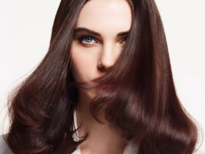 راز موهای زیبا و براق در دستان شما
