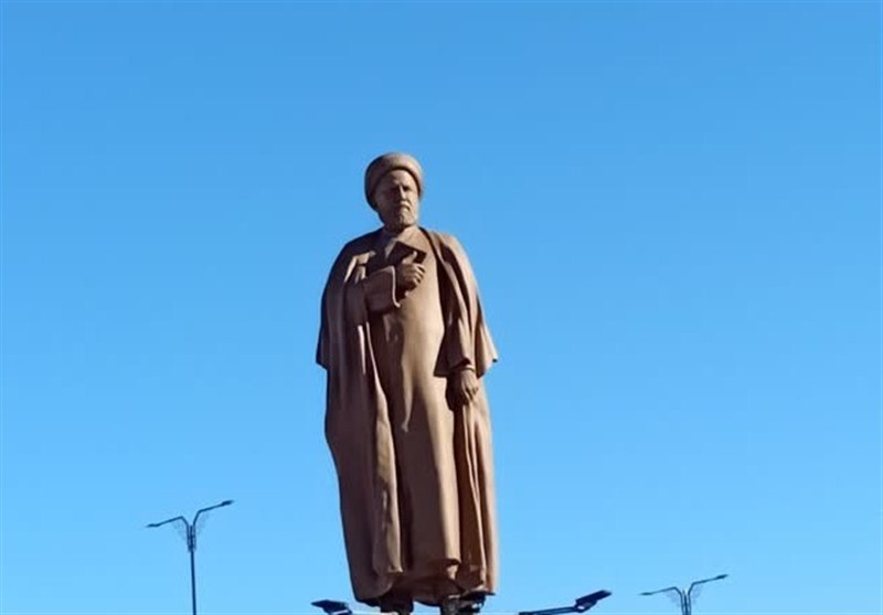 رونمایی از تندیس شهید رئیسی در تقاطع اردبیل