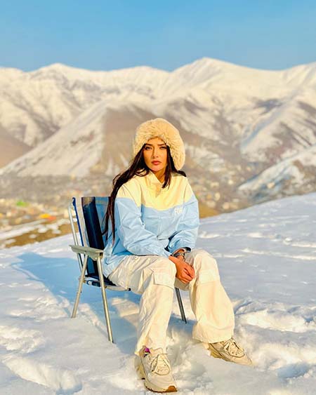 نورا محقق, بازیگر نقش آوا در سریال شغال