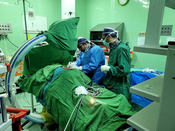 زیرمیزی برای درمان بیماران؛ تشدید رنج بیماری با هزینههای پنهان