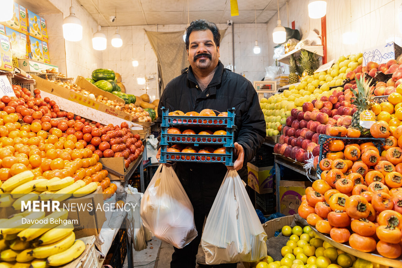 شب یلدا در سایه نظارتها؛ بازار اقلام خوراکی چگونه مدیریت میشود؟ شب یلدا در سایه نظارتها؛ بازار اقلام خوراکی چگونه مدیریت میشود؟
