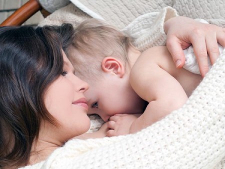 شیردهی موجب سلامت قلب مادر می‌شود