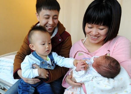 تاثیر حمایت همسر در شیردهی مادر