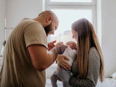 مشارکت همسر در مراقبت از کودک