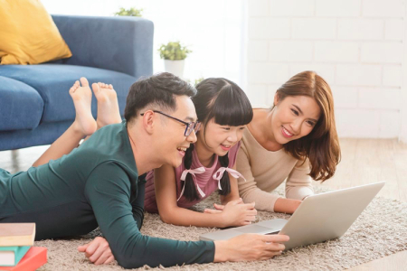 نقش والدین در تربیت رسانه‌ای