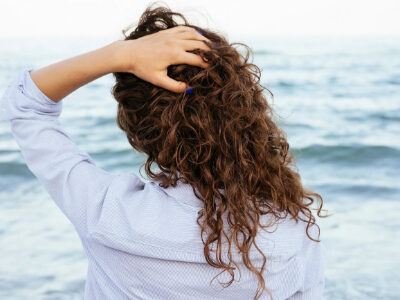 چرا موهای شما در تابستان آسیب می‌بیند؟