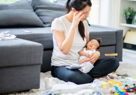 راه‌های مقابله با اضطراب مادر شدن