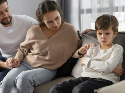 کمال‌گرایی والدانه؛ وقتی می‌خوای “بهترین” باشی و همه‌چیز خراب میشه!