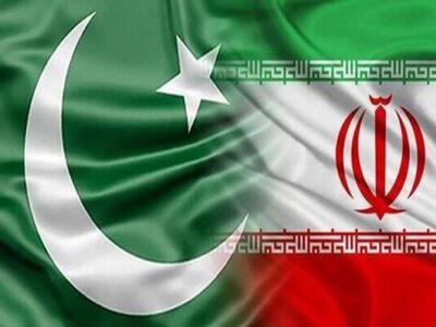 گفتگوی عراقچی با همتای پاکستانی خود