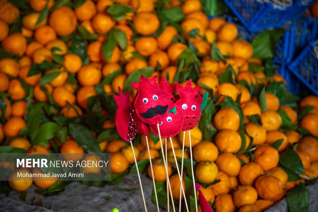 یلدا در ترازوی معیشت؛ بازار قزوین و روایت یک شب طولانیتر از همیشه یلدا در ترازوی معیشت؛ بازار قزوین و روایت یک شب طولانیتر از همیشه