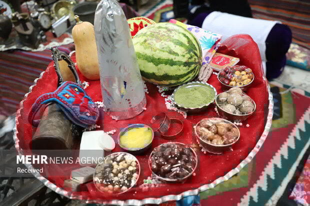 یلدا در گیلان؛ چلهای که با سنت و تجمل همراه شد یلدا در گیلان؛ چلهای که با سنت و تجمل همراه شد