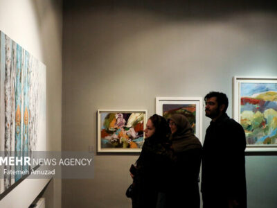 «آب» موضوع «تجسمی فجر» شد؛ تعطیلی گالری‌ها و واکنش‌هایی به ترامپ!