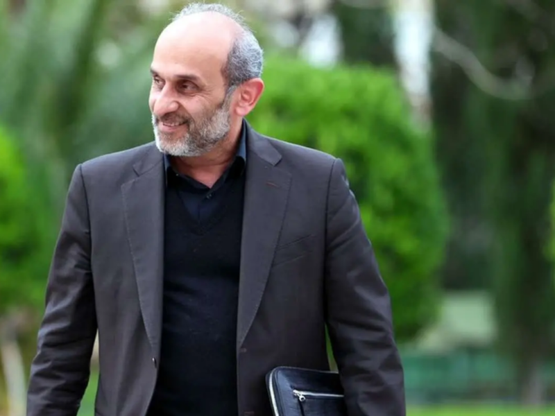 آواز خواندن زنان در صدا و سیما/ موضع رئیس سازمان اعلام شد