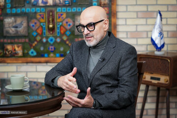 از سختی‌های نشان دادن زندگی شاعرانه فروغ فرخزاد تا مستند کردن زیبایی جهان/ رامین حیدری فاروقی: سانسور حاصل ترس از خود است و هراس از احتمال آشکارگی