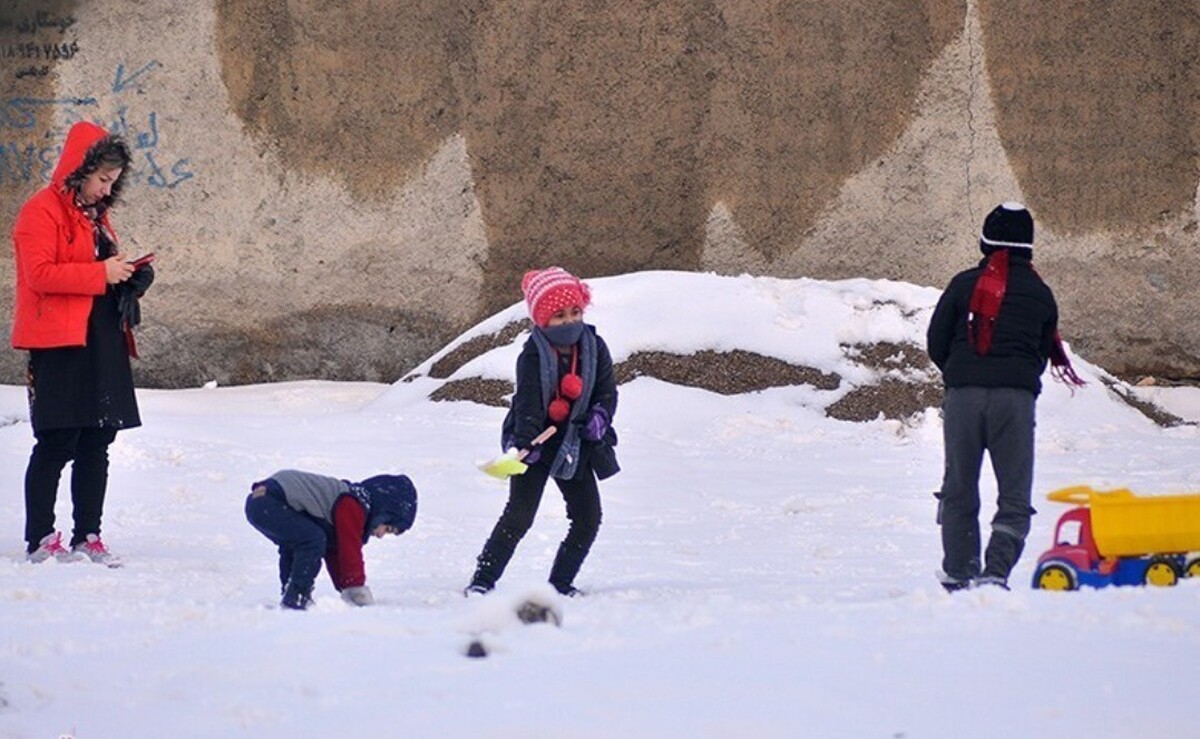 تعطیلی استان فارس فردا یکشنبه ۱۴ دی ۱۴۰۴ / مدارس شیراز تعطیل شد؟