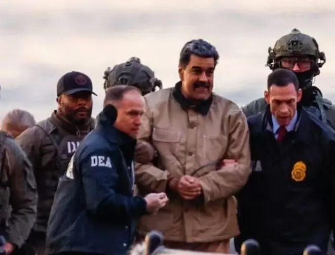 حرکت عجیب مادورو در مسیر دادگاه سوژه شد