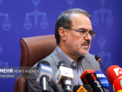 خداییان: با اخلالگران ارزی و مدیران کم‌کار برخورد می‌کنیم