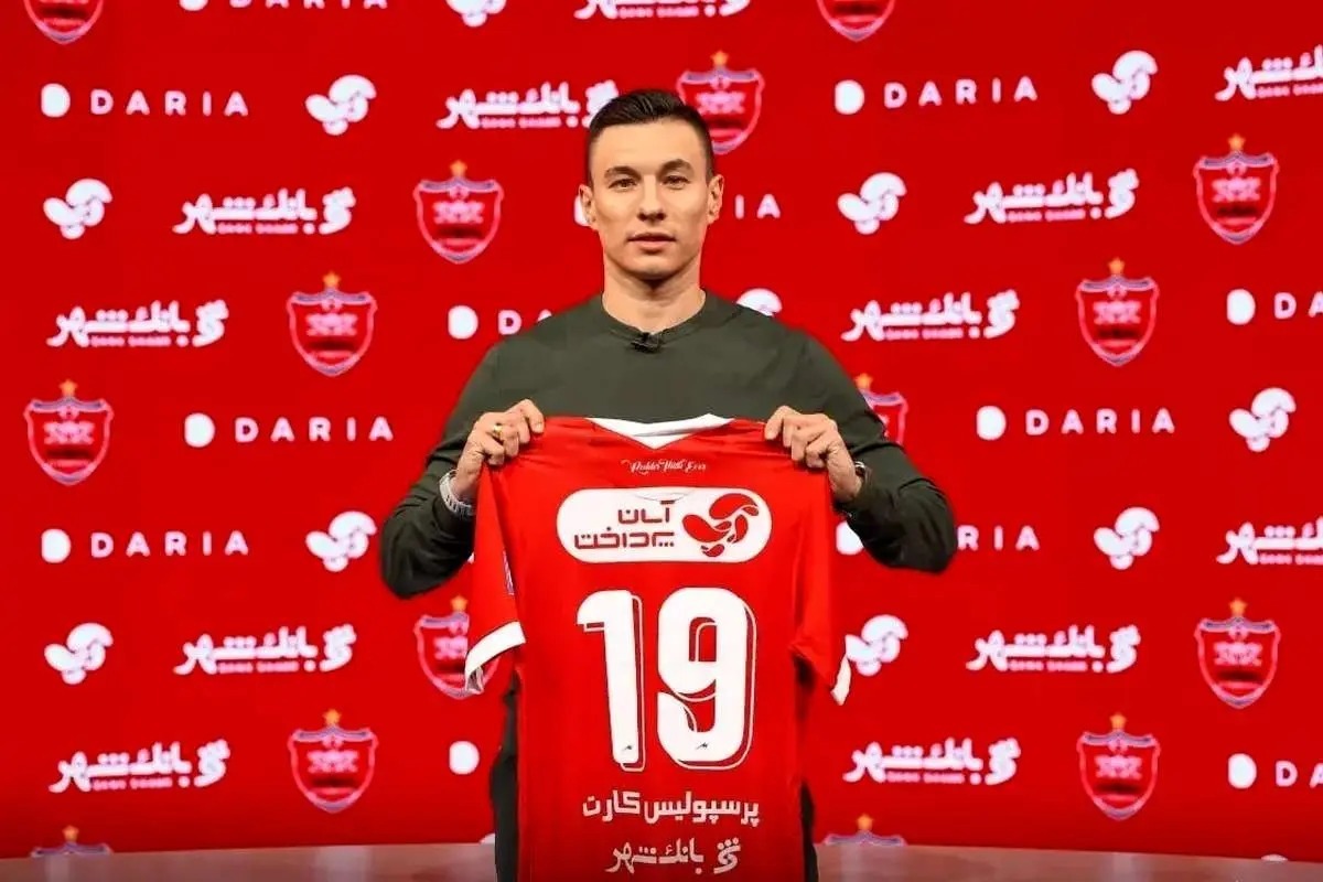 ربودن بازیکن خارجی توسط پرسپولیس / گزینه استقلال حالا پیراهن قرمز پوشید