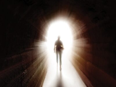 سه دقیقه پس از مرگ چه چیزی میبینیم؟/ واکاوی علمی تجربه‌های نزدیک به مرگ