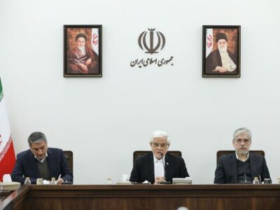 عارف: مراکز علمی بیشتر از توقع دولت در راهبردی و دفاعی کمک کردند