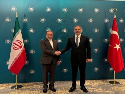 عراقچی و هاکان فیدان دیدار کردند