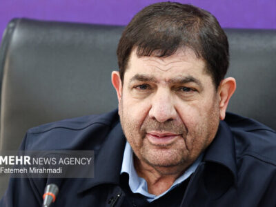 مخبر: دشمنان در تقابل با تنگه هرمز آرزوهای واهی دارند