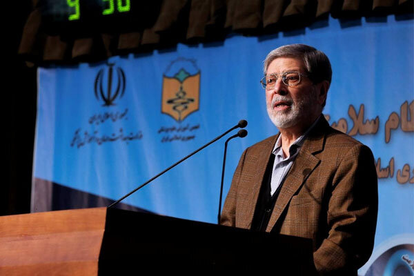 مرندی: نباید سلامت معنوی لائیک جای سلامت معنوی اسلامی را بگیرد
