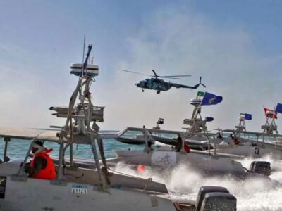 هشدار ایران به کشتی‌ها مستقر در تنگه هرمز / آسوشیتدپرس مدعی شد