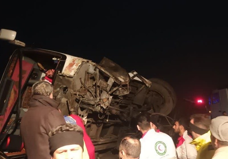 واژگونی اتوبوس در قطعه گرمسار محور تهران-مشهد؛ 11 نفرمصدوم شدند+تصاویر تصادف , تخلفات رانندگی , اخبار استان سمنان , اخبار سمنان , تسنیم , خبرگزاری تسنیم ,