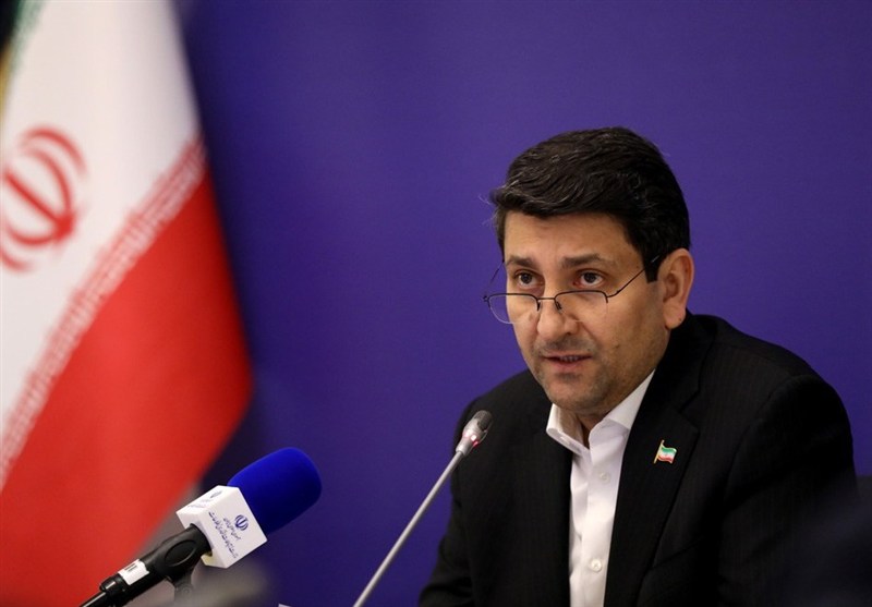 وزیر ارتباطات: تمرکز فعالیتهای ارتباطی نباید فقط در تهران باشد