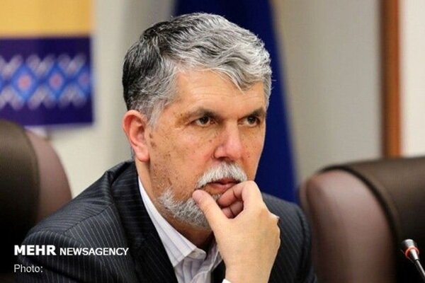 وزیر فرهنگ: هنر اندیشه‌ورز در شرایط امروز کشور مورد توجه قرار گیرد