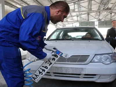 پلاک‌های «ایران ۷۰» رسماً وارد تهران شدند؛ شماره‌گذاری خودروها به حالت عادی بازگشت