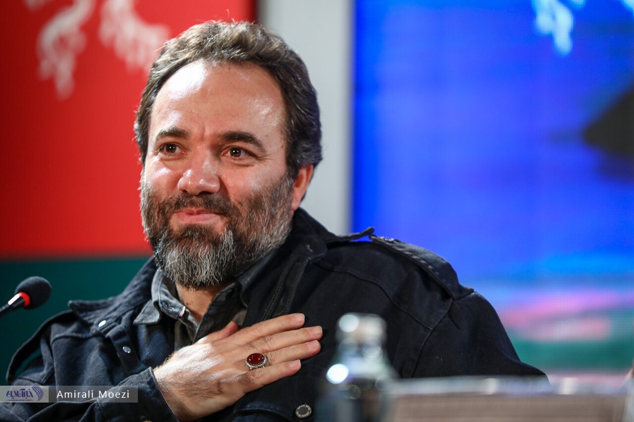 آرمان درویش: از گلشیفته فراهانی سپاسگزارم که هنوز هم غم وطن را میخورد آرمان درویش: از گلشیفته فراهانی سپاسگزارم که هنوز هم غم وطن را میخورد