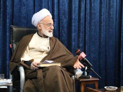 آیت الله دری نجف‌آبادی: آینده کشور با تربیت درست فرزندان تضمین می‌شود