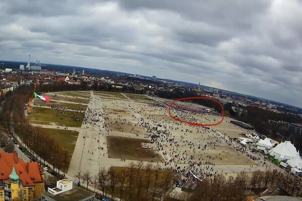 از منهتن تا مونیخ؛ تجمعات کمرمق با چاشنی شرکتکنندگان اجارهای